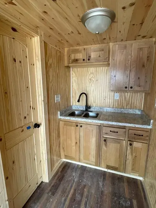 10x20 Tiny Home, kitchenette
