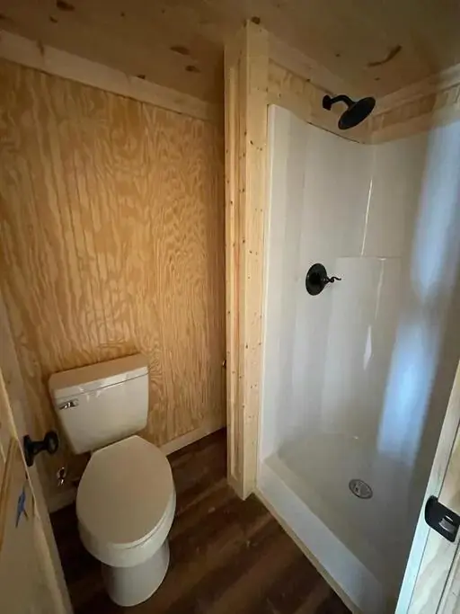 10x20 Tiny Home, bathroom