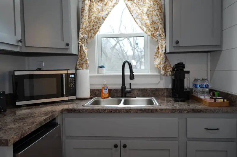 14x24 Tiny Home – Model 8701, kitchen sink